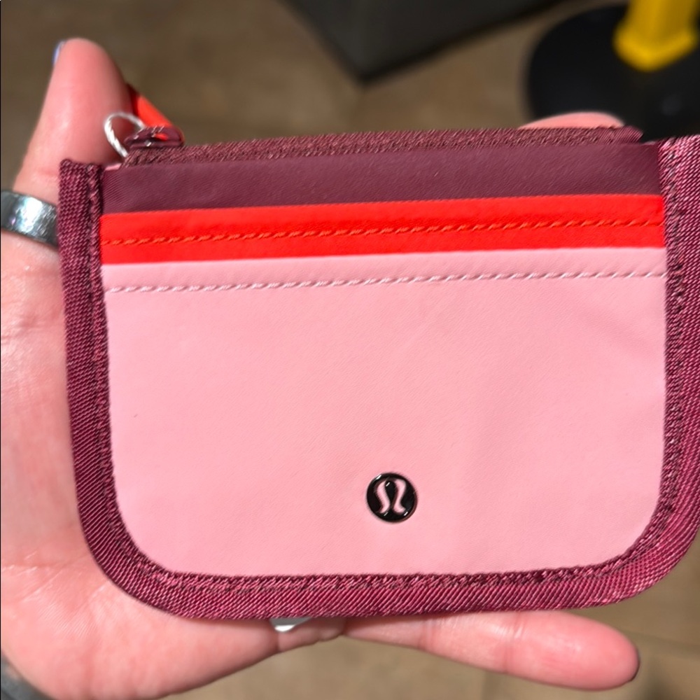 Lululemon true identity Card Holder